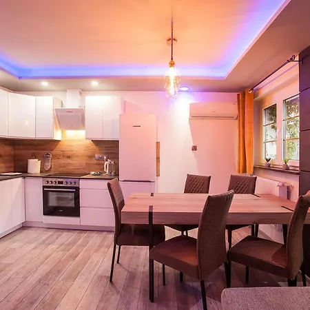 Appartamento Apartamenty Jelenia Gora Jelenia Góra