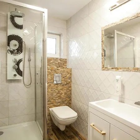 Apartamenty Jelenia Gora *