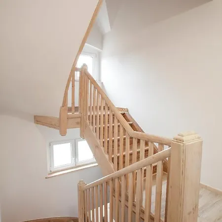 Appartamento Apartamenty Jelenia Gora Jelenia Góra